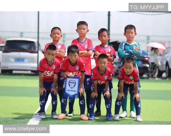 武汉足球队荣登足球配合排行榜第六名展现团队实力与默契 武汉足球队荣登足球配合排行榜第六名展现团队实力与默契