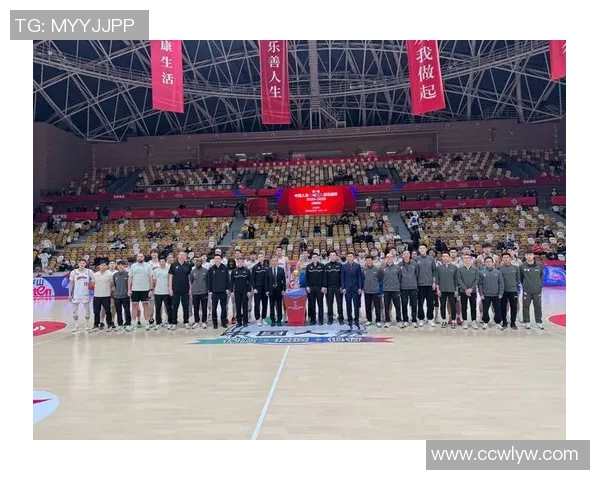 西安篮球队如何通过节奏革新提升比赛表现与球队竞争力 西安篮球队如何通过节奏革新提升比赛表现与球队竞争力