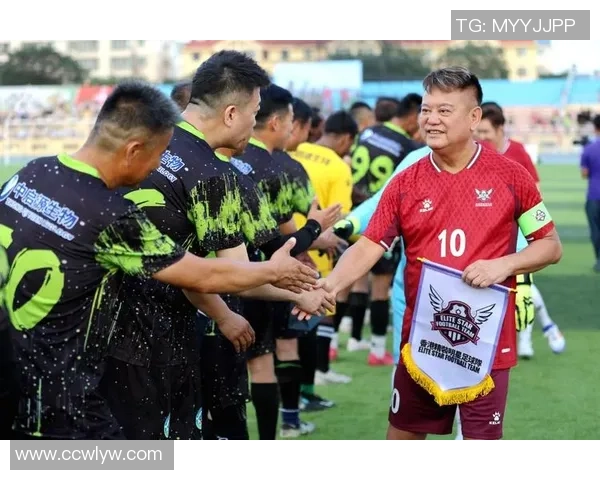 香港足球明星在对阵日本时的精彩表现与背后故事 香港足球明星在对阵日本时的精彩表现与背后故事